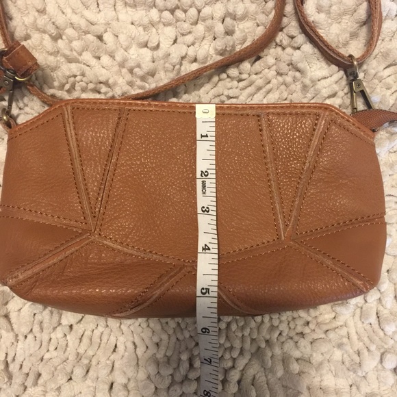 Leather Camel Colored Patchwork Crossbody Bag - Picture 4 of 5